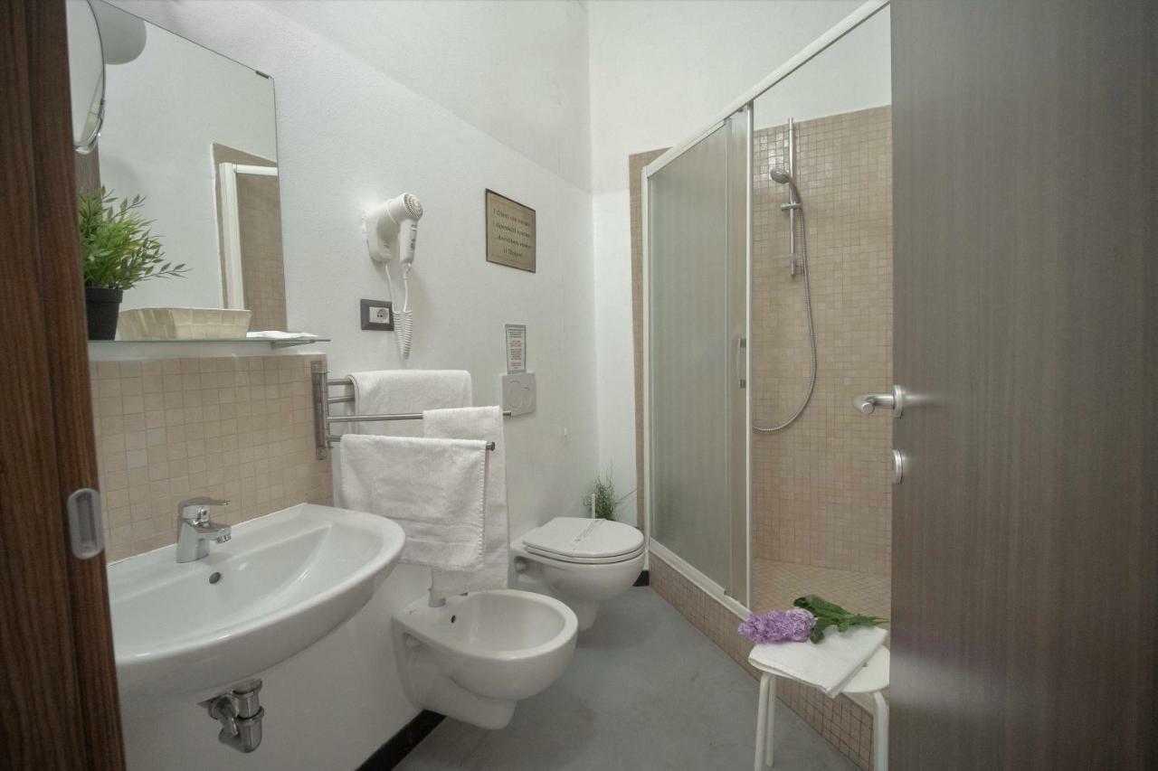 Hotel Porta Marina à La Spezia Extérieur photo
